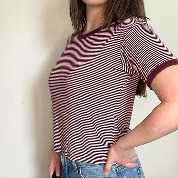 Brandy Melville John Galt top size small - Picture 2 of 6